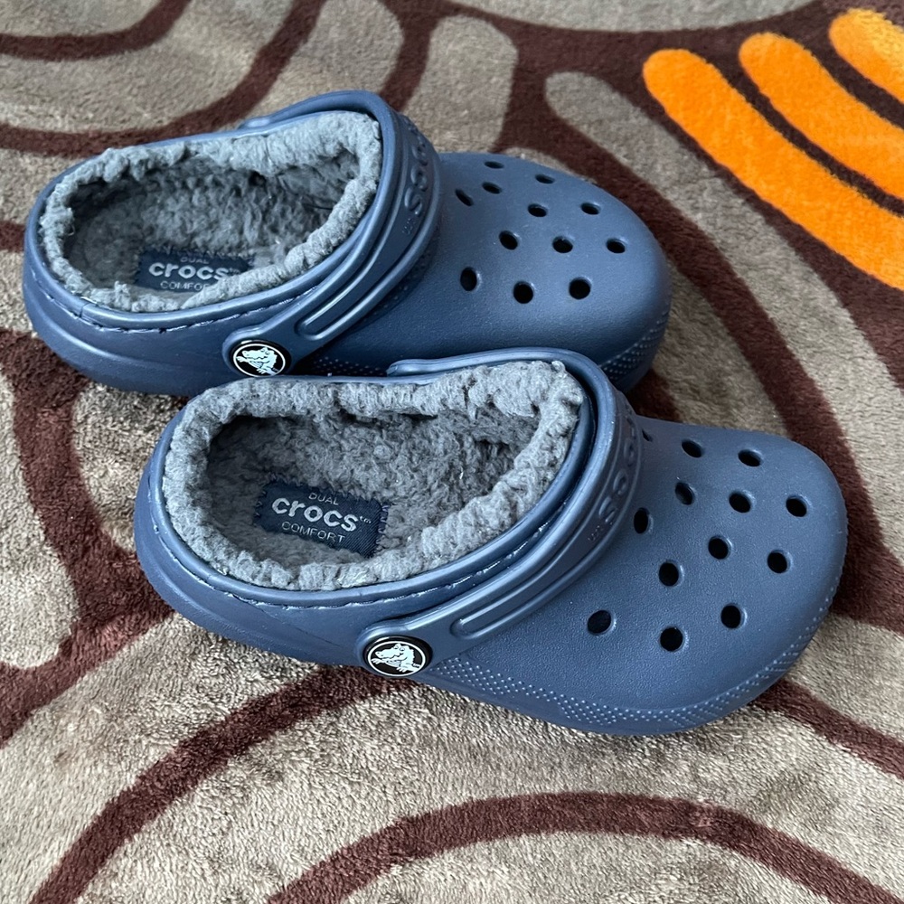NEW CROCS FOR KIDS